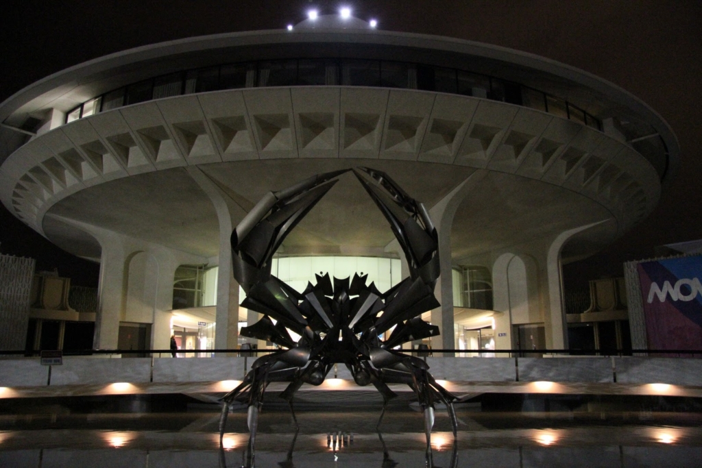 Vancouver Planetarium and crab sculpture. Photo: Robyn Hanson